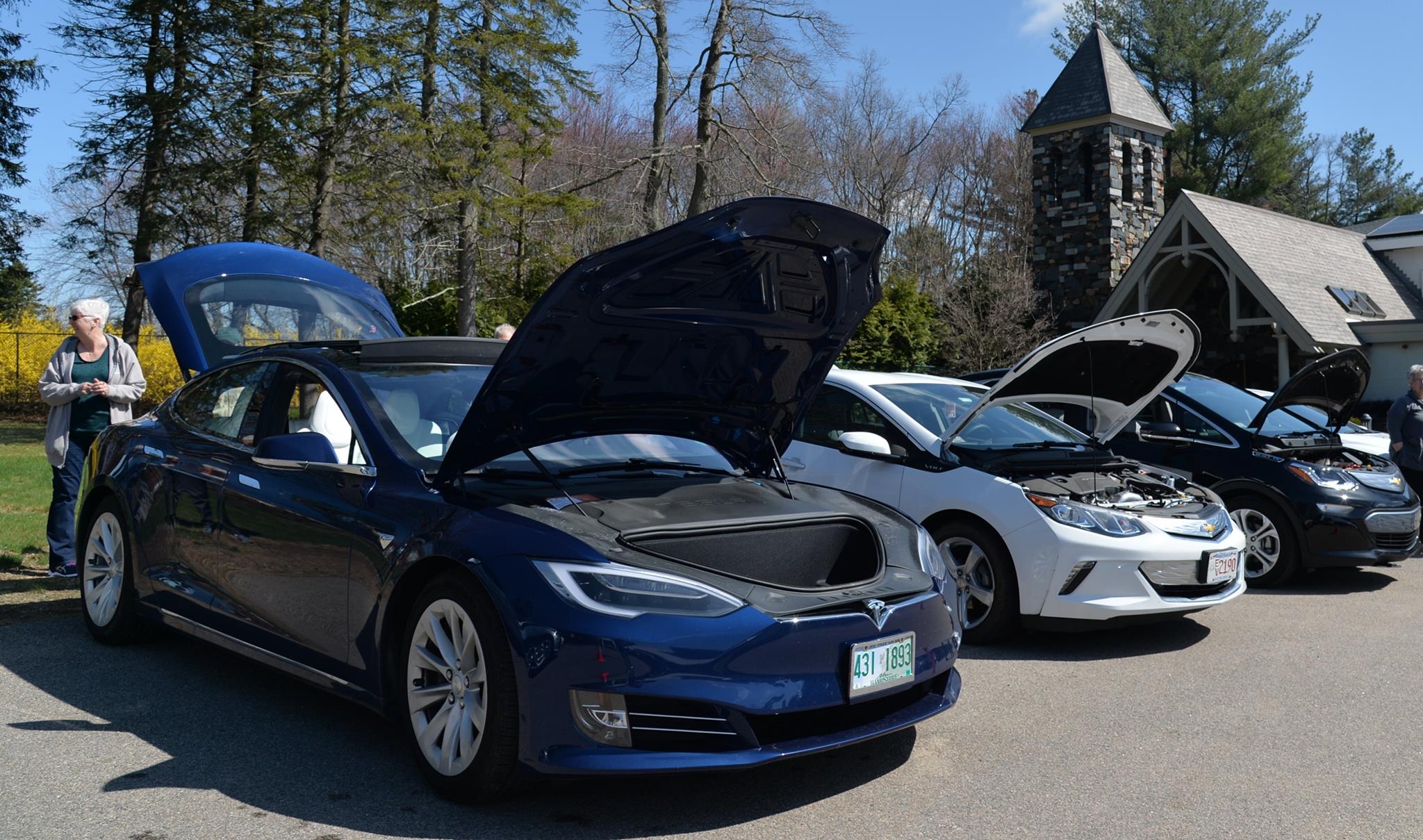 Electric vehicle showcase